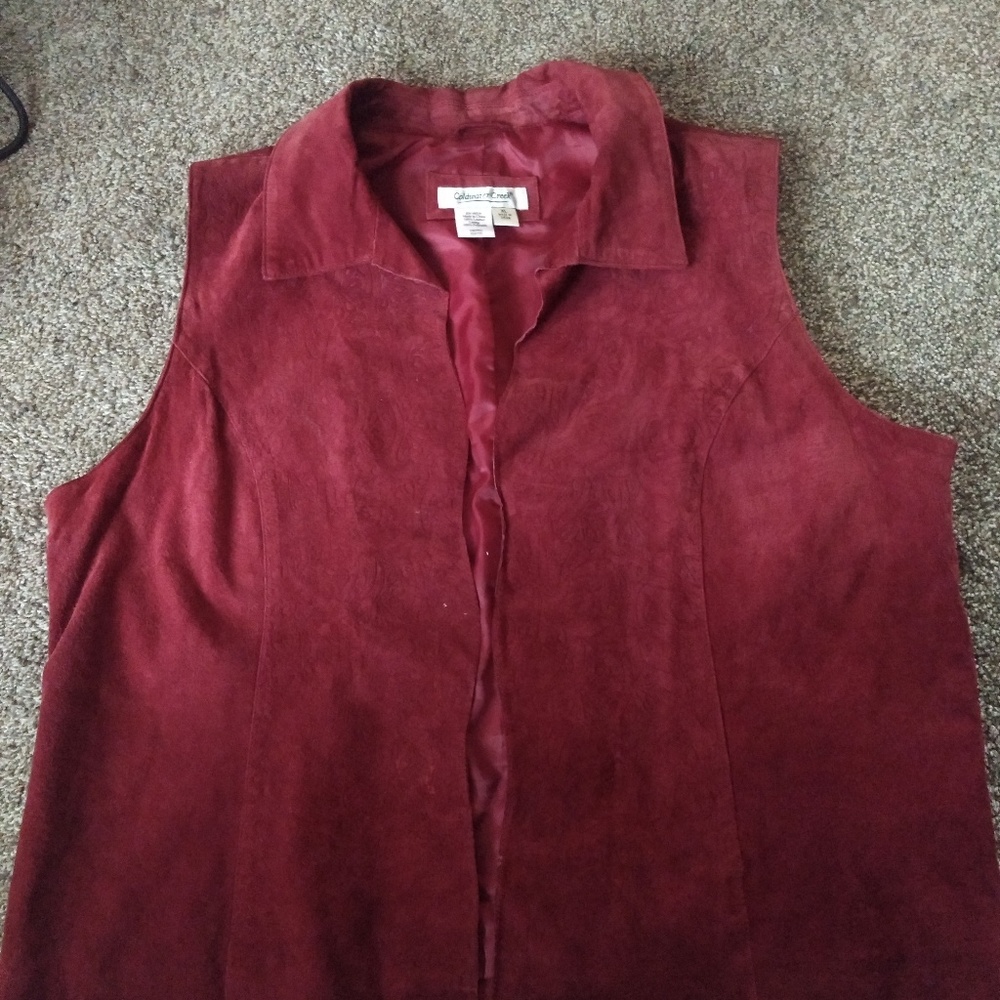Coldwater creek burgundy suede vest